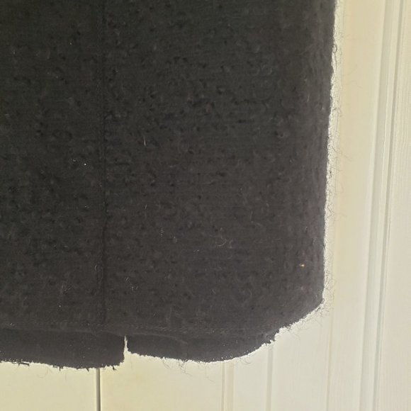 Marc Jacobs - Textured black skirt - Size 8 - Picture 6 of 15